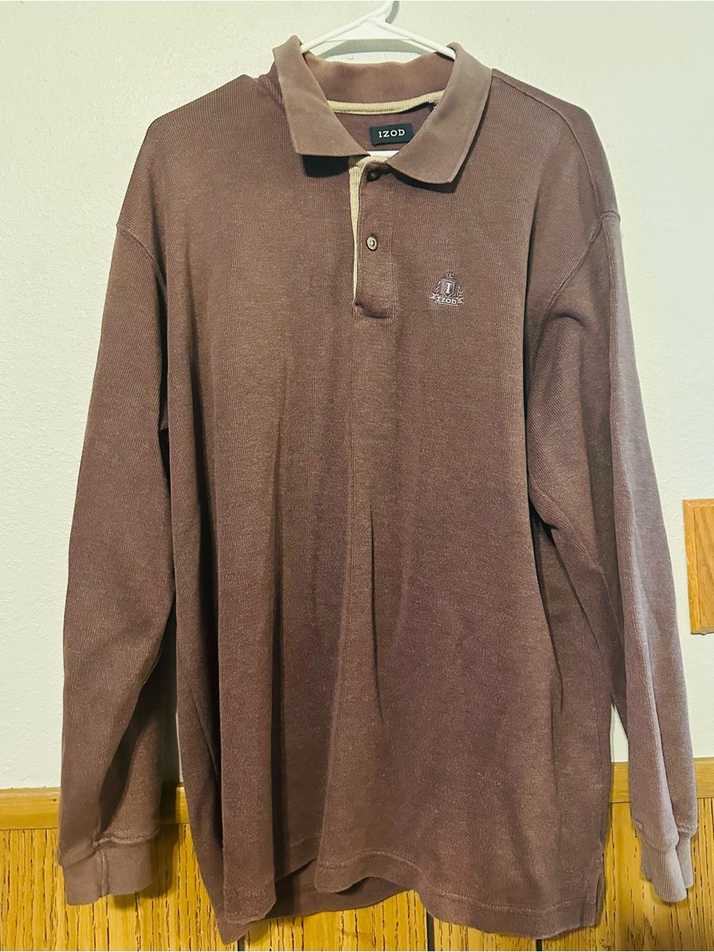 IZOD Men’s size XL Long Sleeve Polo Shirt